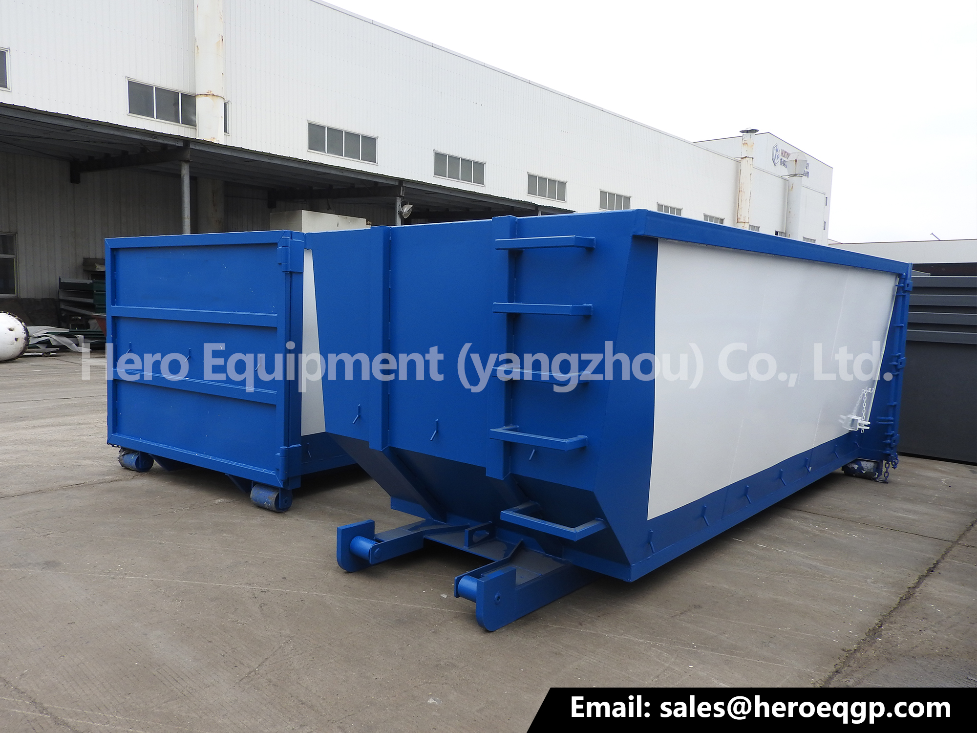 roll on roll off container